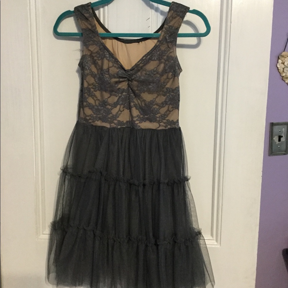 Dance costume with accessories